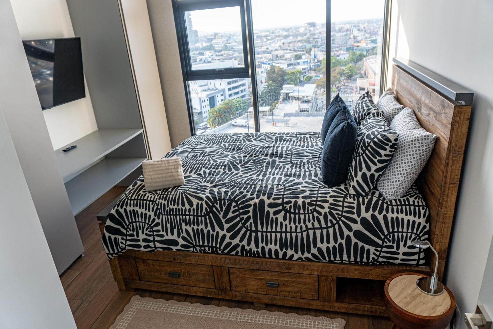 Lux San Ysidro Border Apartment Tijuana