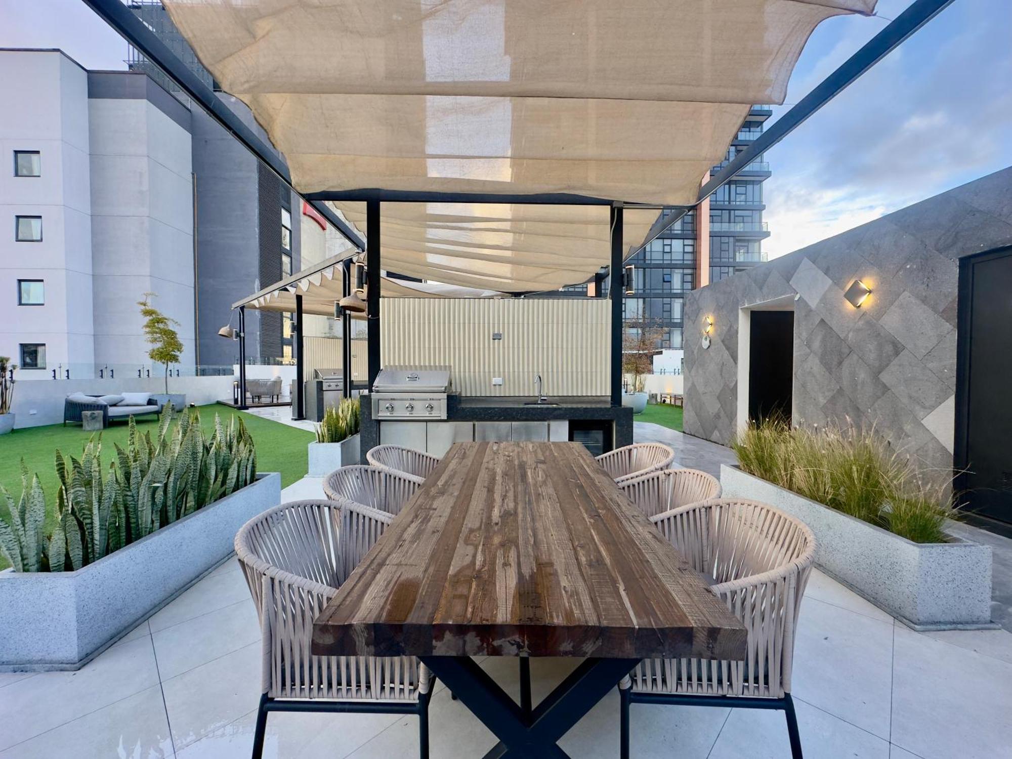 Lux San Ysidro Border Apartment *